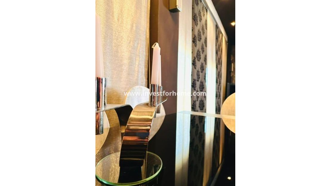 Reventa - Apartamento - Torrevieja - Estacion De Autobuses