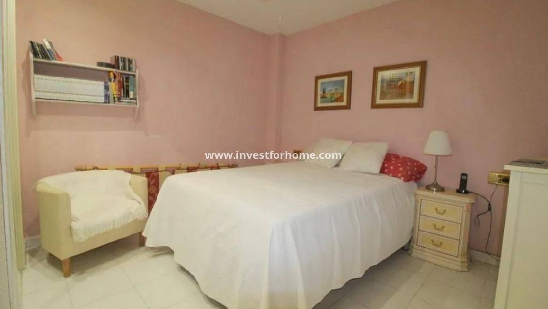 Reventa - Apartamento - Torrevieja - Estacion De Autobuses