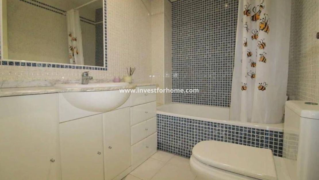 Reventa - Apartamento - Torrevieja - Estacion De Autobuses