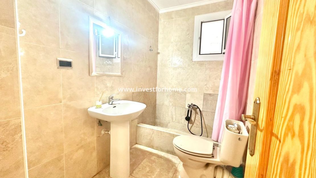 Reventa - Apartamento - Torrevieja - Estacion De Autobuses