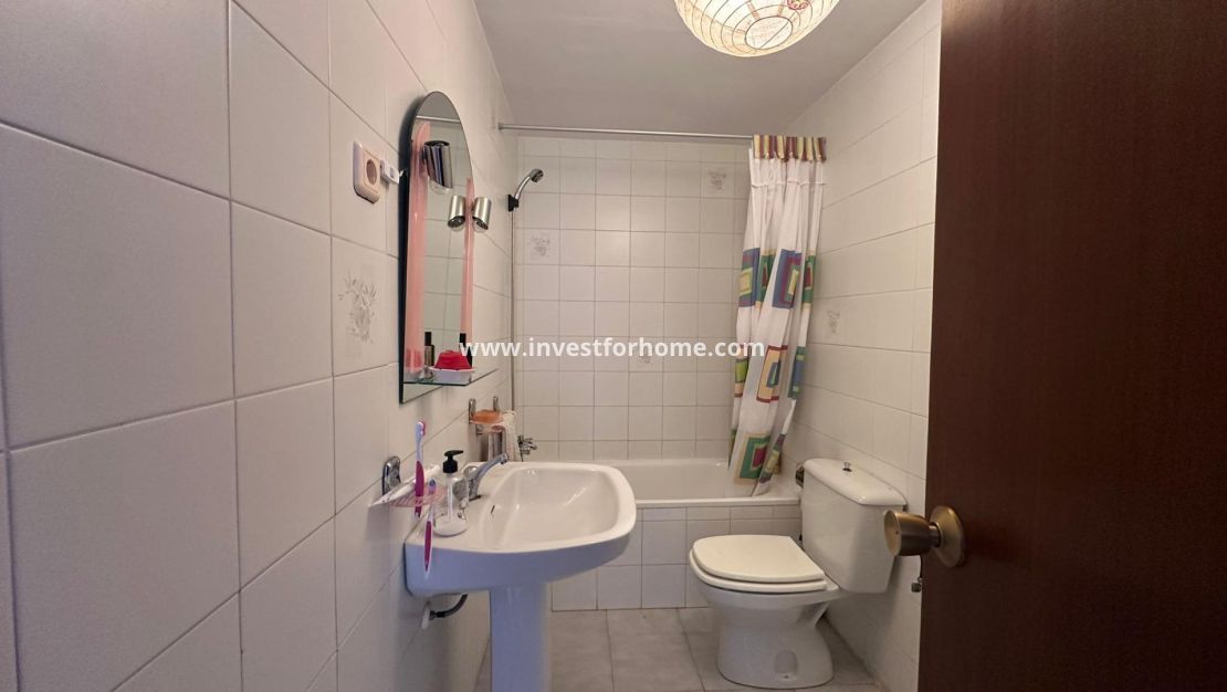 Reventa - Apartamento - Torrevieja - Estacion De Autobuses