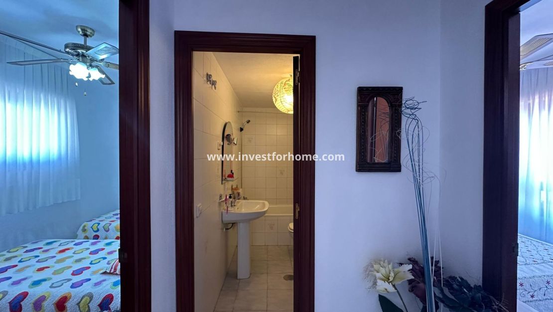 Reventa - Apartamento - Torrevieja - Estacion De Autobuses