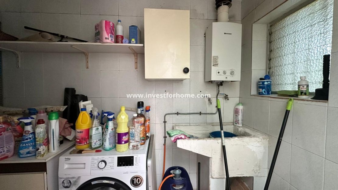 Reventa - Apartamento - Torrevieja - Estacion De Autobuses