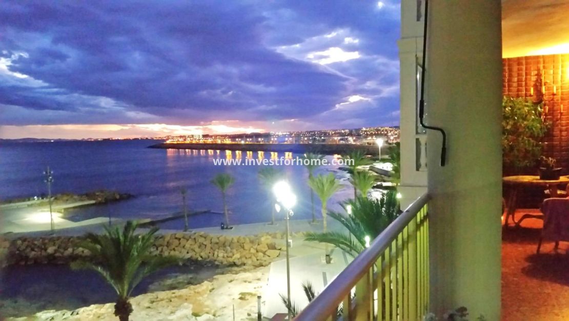 Reventa - Apartamento - Torrevieja - Estacion De Autobuses