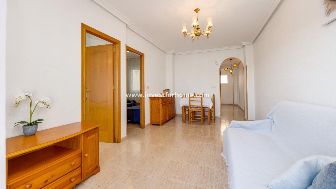 Reventa - Apartamento - Torrevieja - Estacion De Autobuses