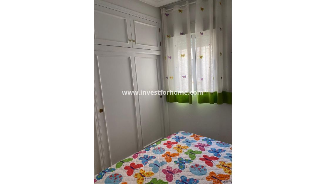 Reventa - Apartamento - Torrevieja - Estacion De Autobuses