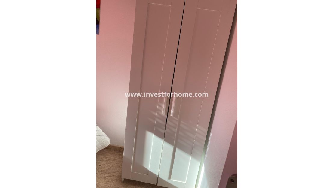 Reventa - Apartamento - Torrevieja - Estacion De Autobuses