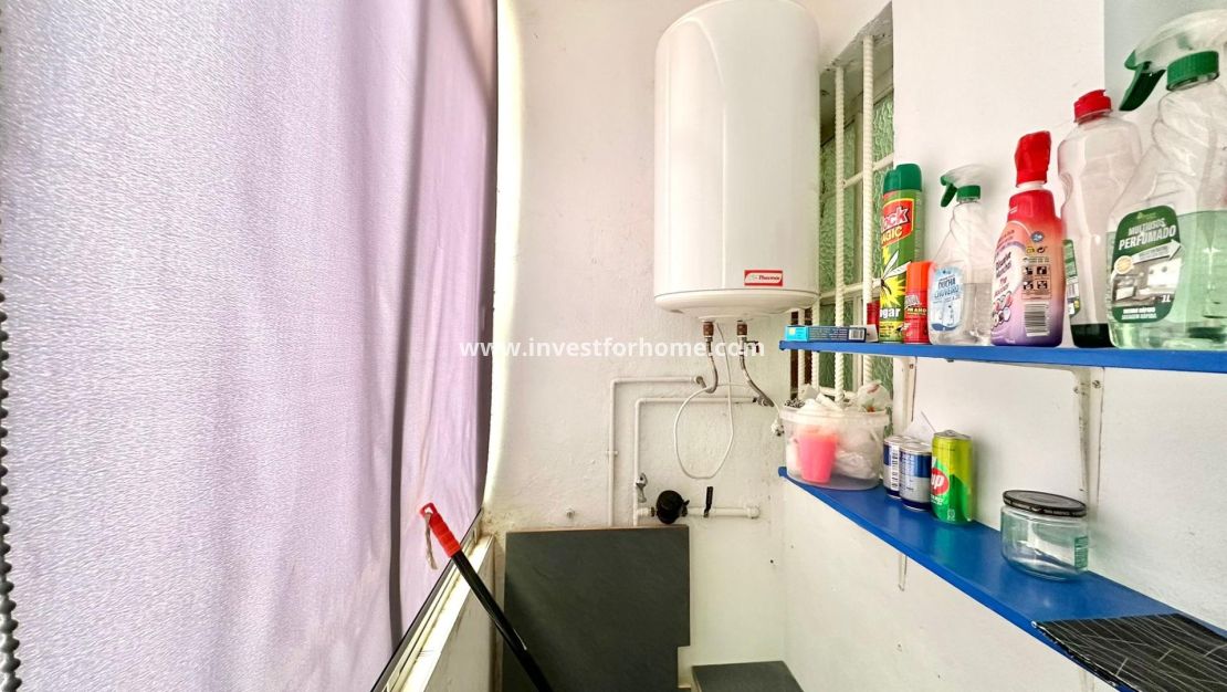 Reventa - Apartamento - Torrevieja - Estacion De Autobuses