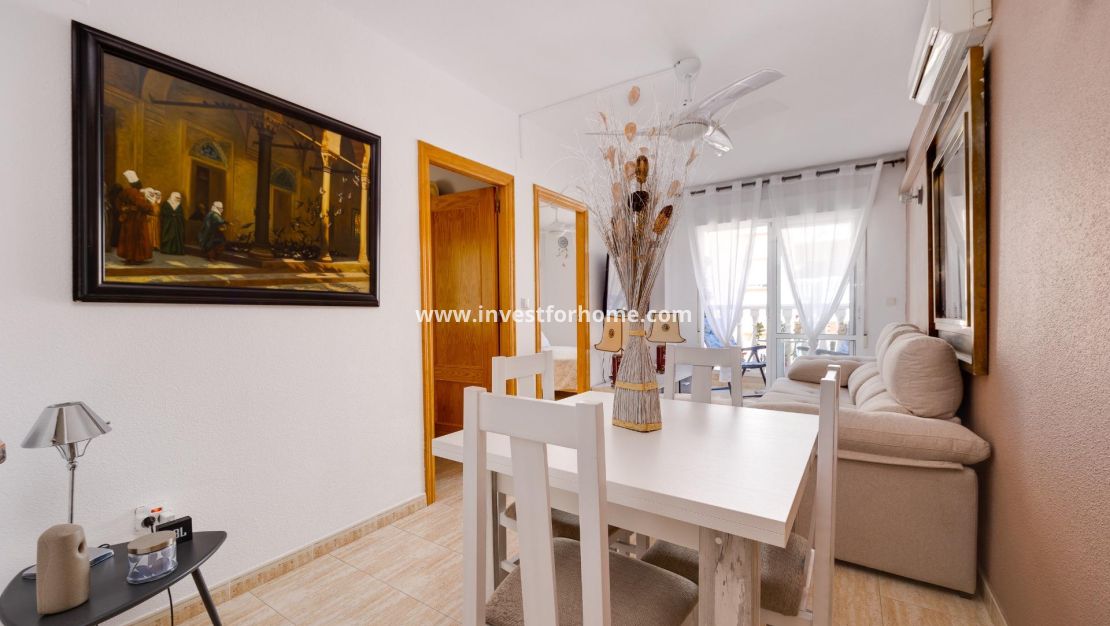 Reventa - Apartamento - Torrevieja - Estacion De Autobuses