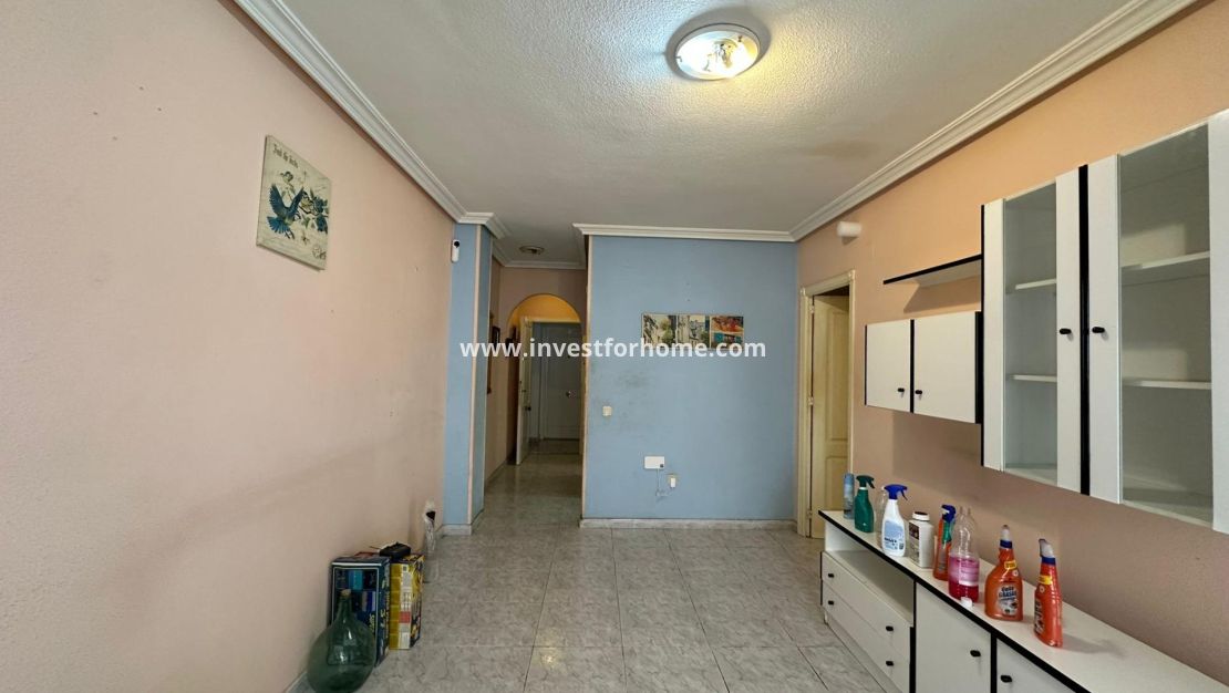 Reventa - Apartamento - Torrevieja - Estacion De Autobuses