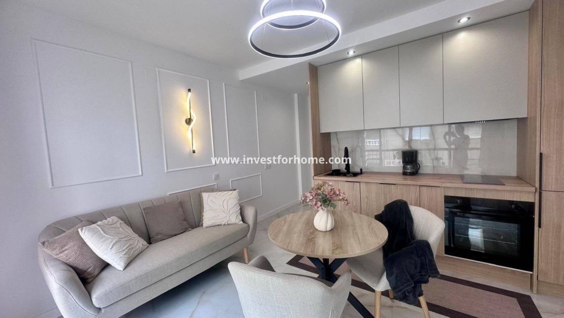 Reventa - Apartamento - Torrevieja - Estacion De Autobuses
