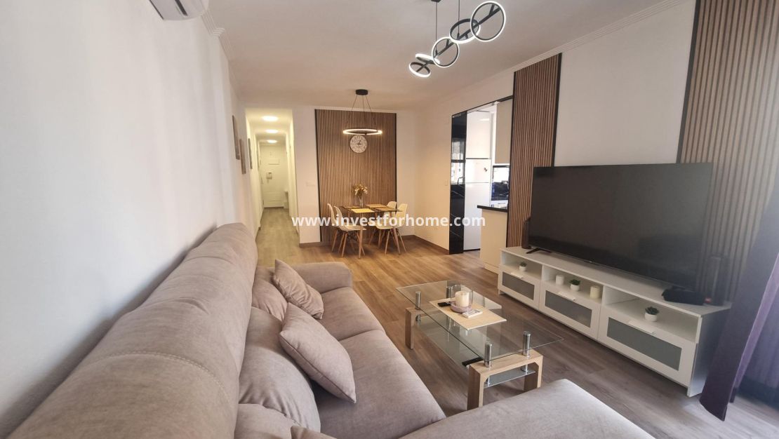 Reventa - Apartamento - Torrevieja - Estacion De Autobuses