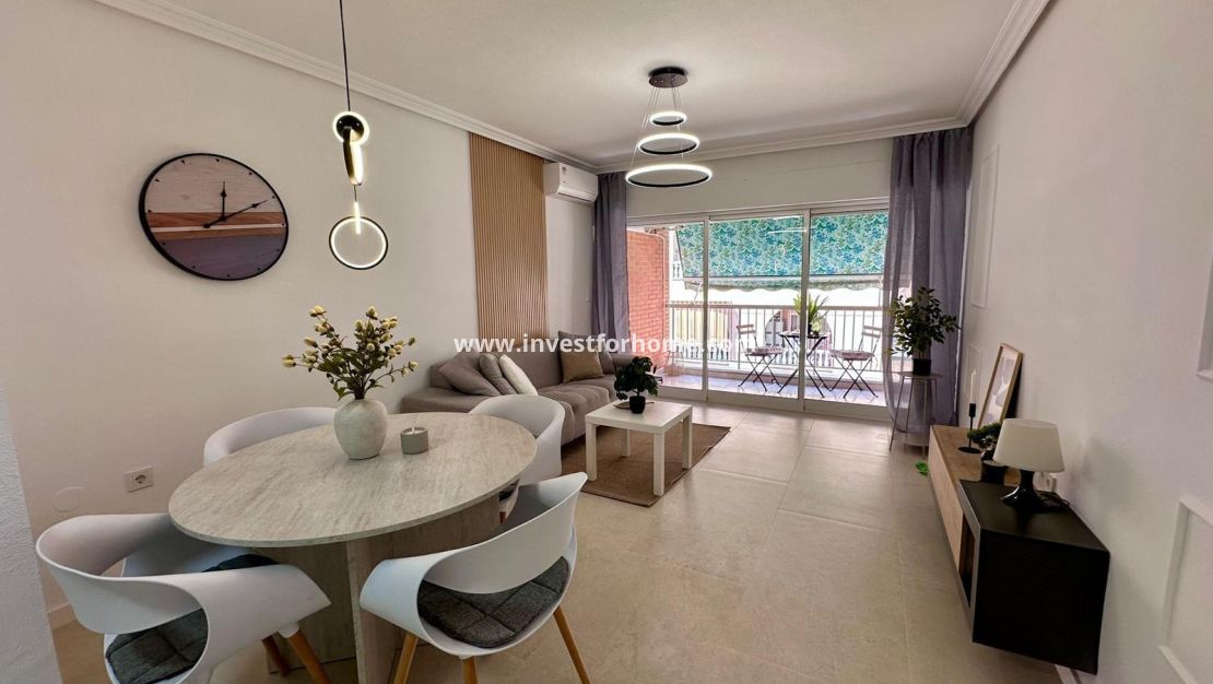 Reventa - Apartamento - Torrevieja - Estacion De Autobuses