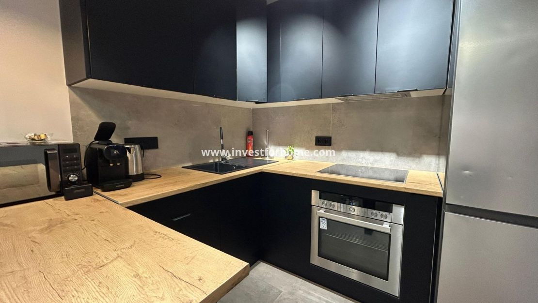 Reventa - Apartamento - Torrevieja - Estacion De Autobuses