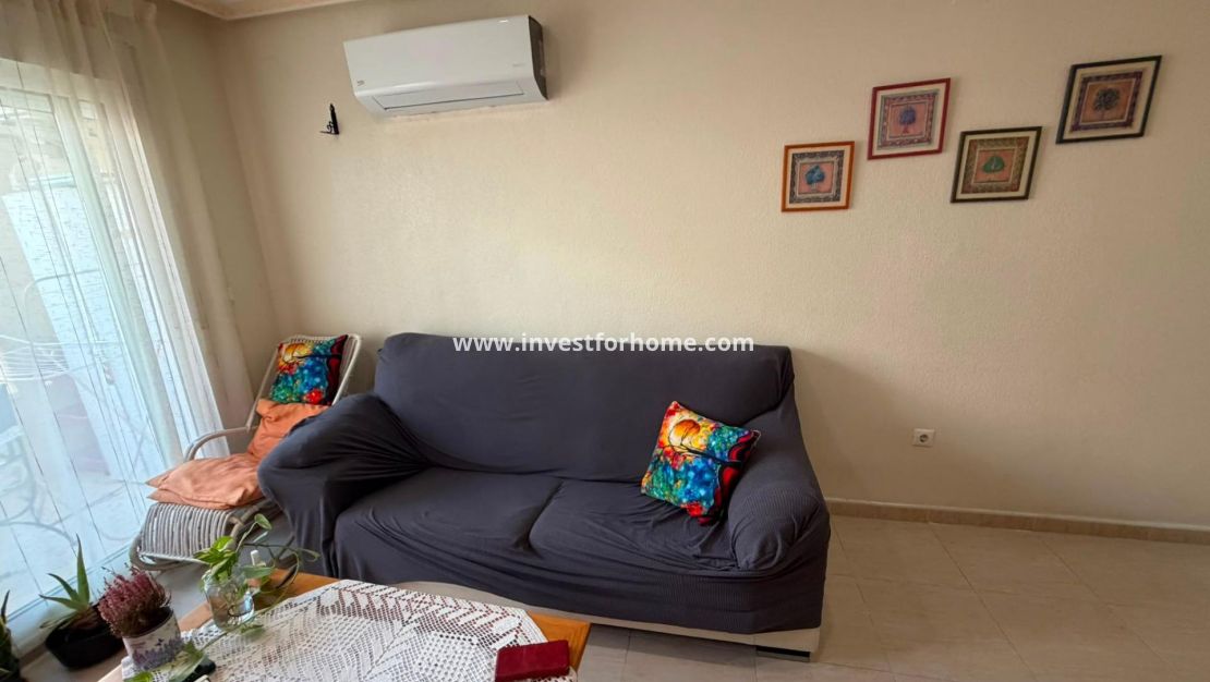 Reventa - Apartamento - Torrevieja - Estacion De Autobuses