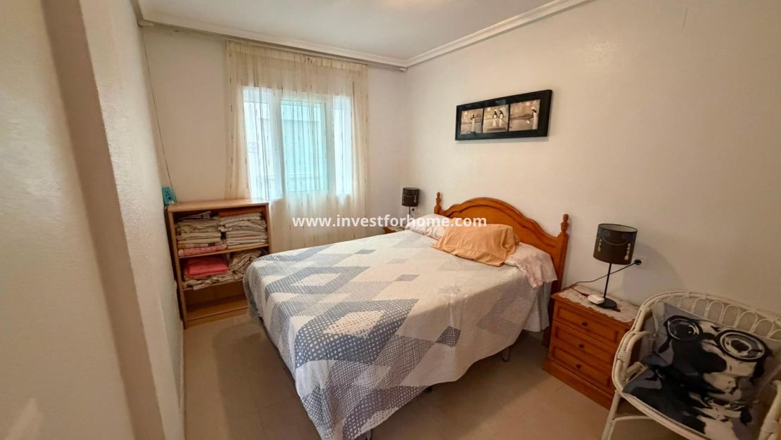 Reventa - Apartamento - Torrevieja - Estacion De Autobuses
