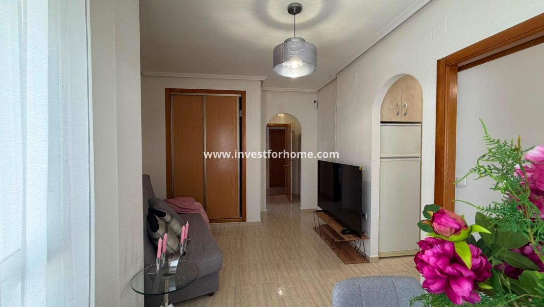 Reventa - Apartamento - Torrevieja - Estacion De Autobuses