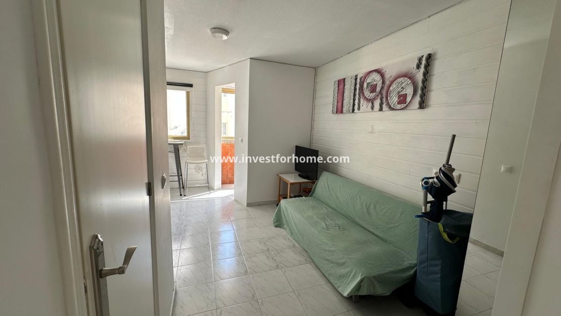 Reventa - Apartamento - Torrevieja - Estacion De Autobuses