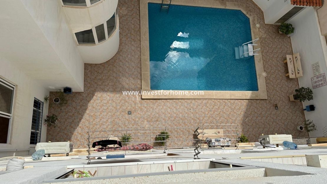 Reventa - Apartamento - Torrevieja - Estacion De Autobuses