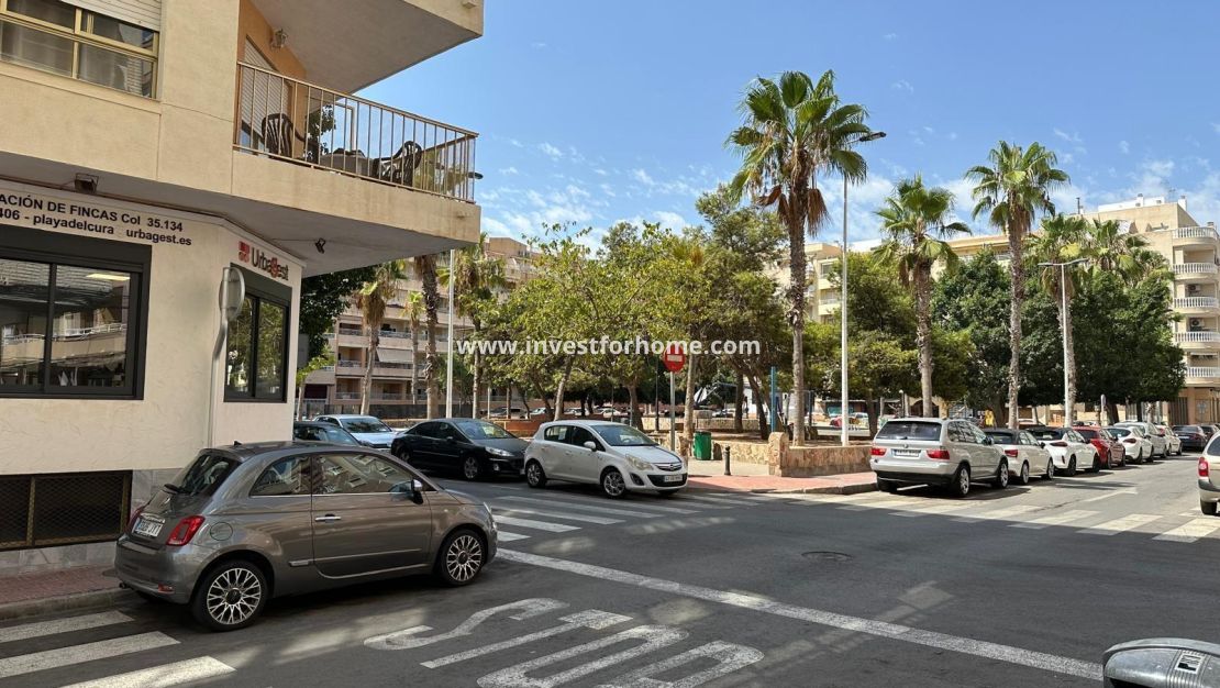 Reventa - Apartamento - Torrevieja - Estacion De Autobuses