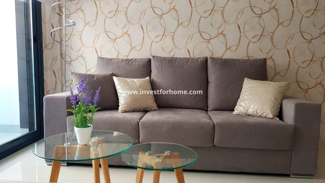 Reventa - Apartamento - Torrevieja - Estacion De Autobuses