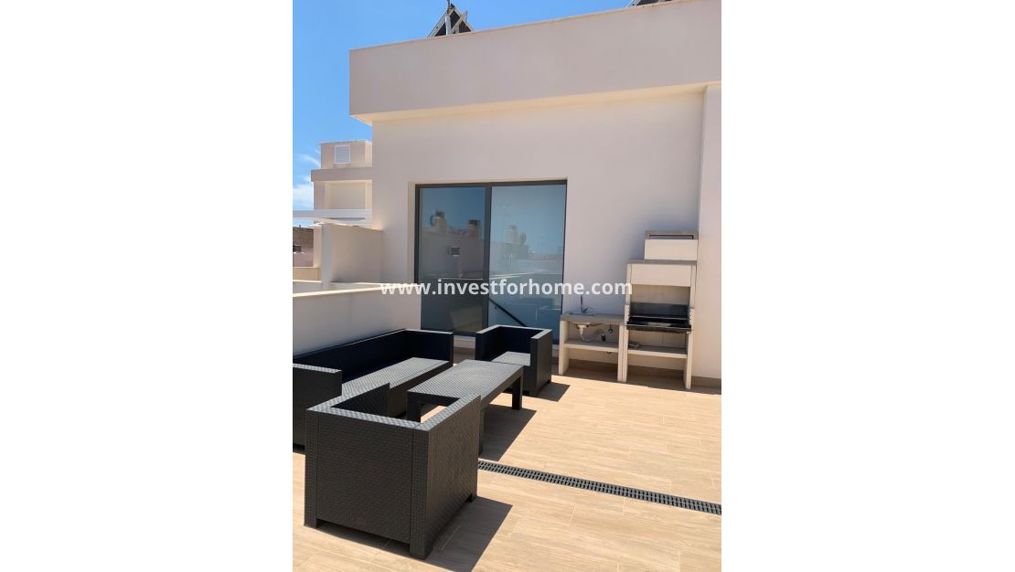 Reventa - Apartamento - Torrevieja - Estacion De Autobuses