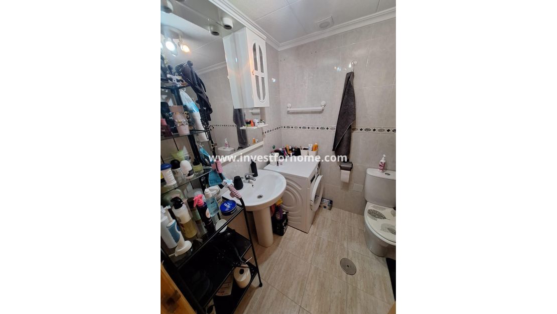 Reventa - Apartamento - Torrevieja - Estacion De Autobuses