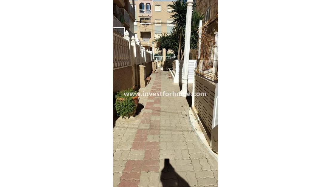 Reventa - Apartamento - Torrevieja - Gaspar Perrelló