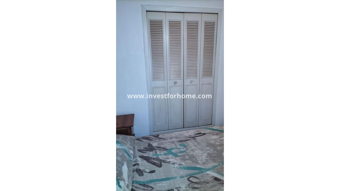 Reventa - Apartamento - Torrevieja - Gaspar Perrelló