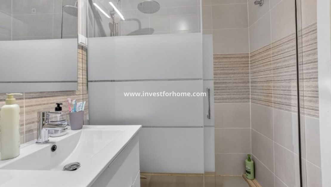 Reventa - Apartamento - Torrevieja - Jardín del Mar