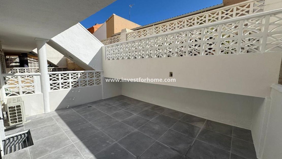 Reventa - Apartamento - Torrevieja - La Mata