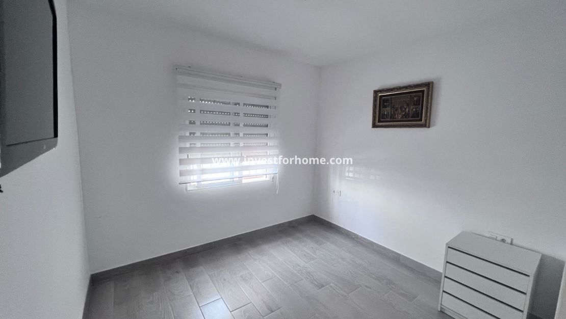 Reventa - Apartamento - Torrevieja - La Siesta-El Chaparral