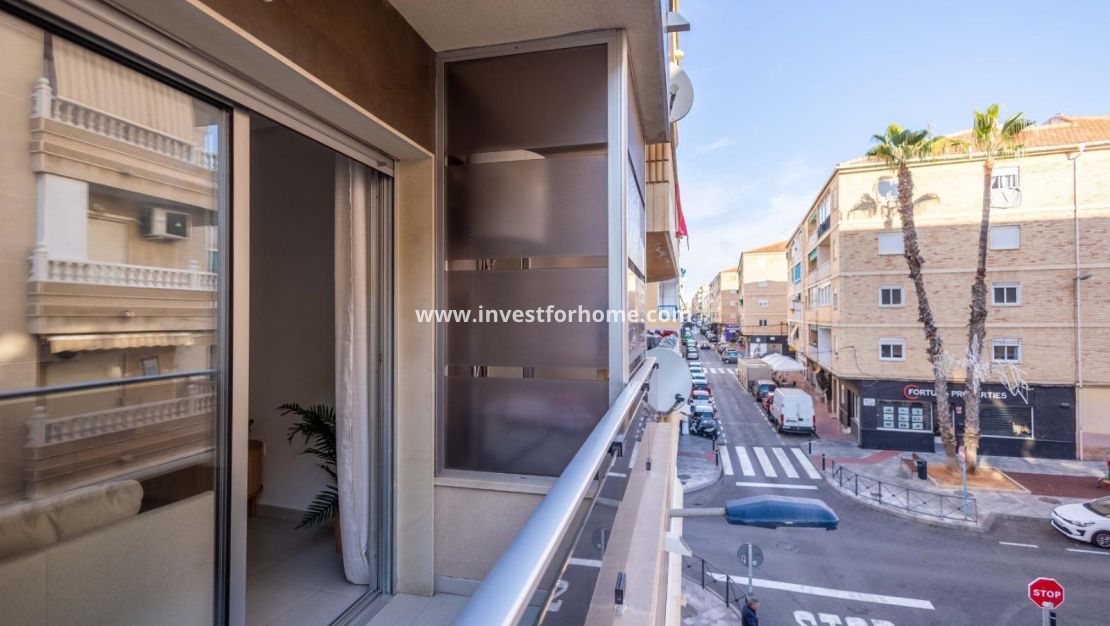 Reventa - Apartamento - Torrevieja - Las Calas
