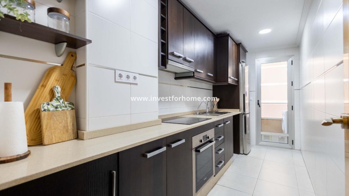 Reventa - Apartamento - Torrevieja - Las Calas