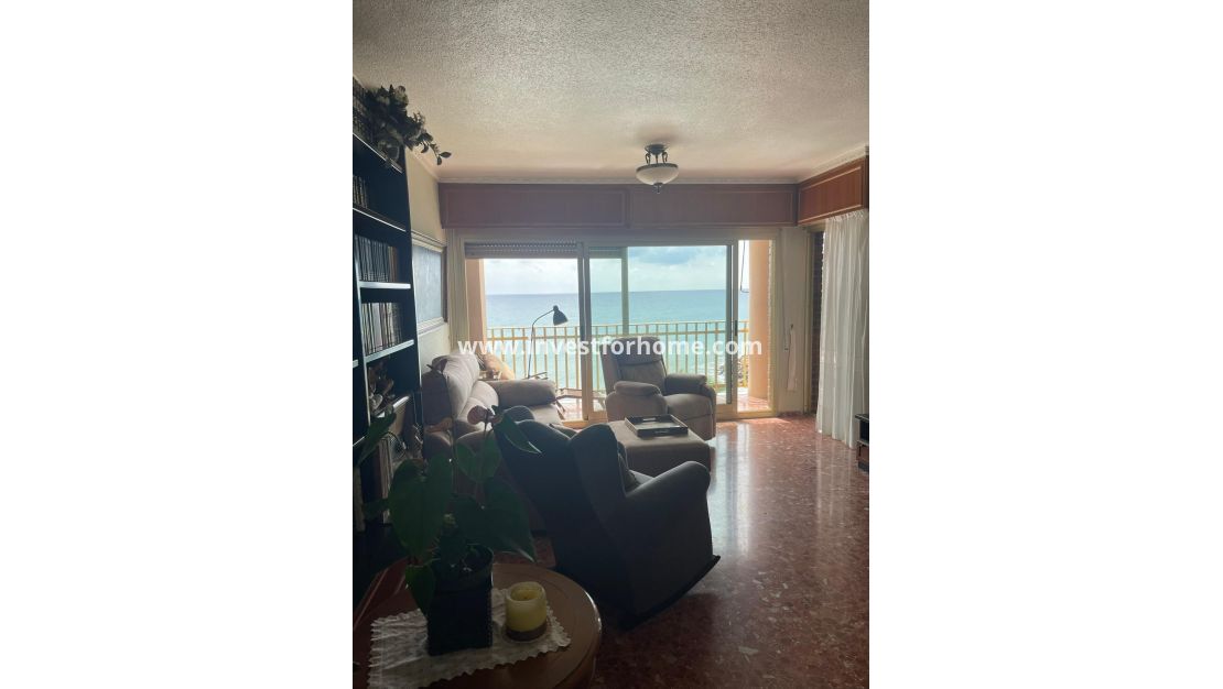 Reventa - Apartamento - Torrevieja - Las Piscinas Naturales