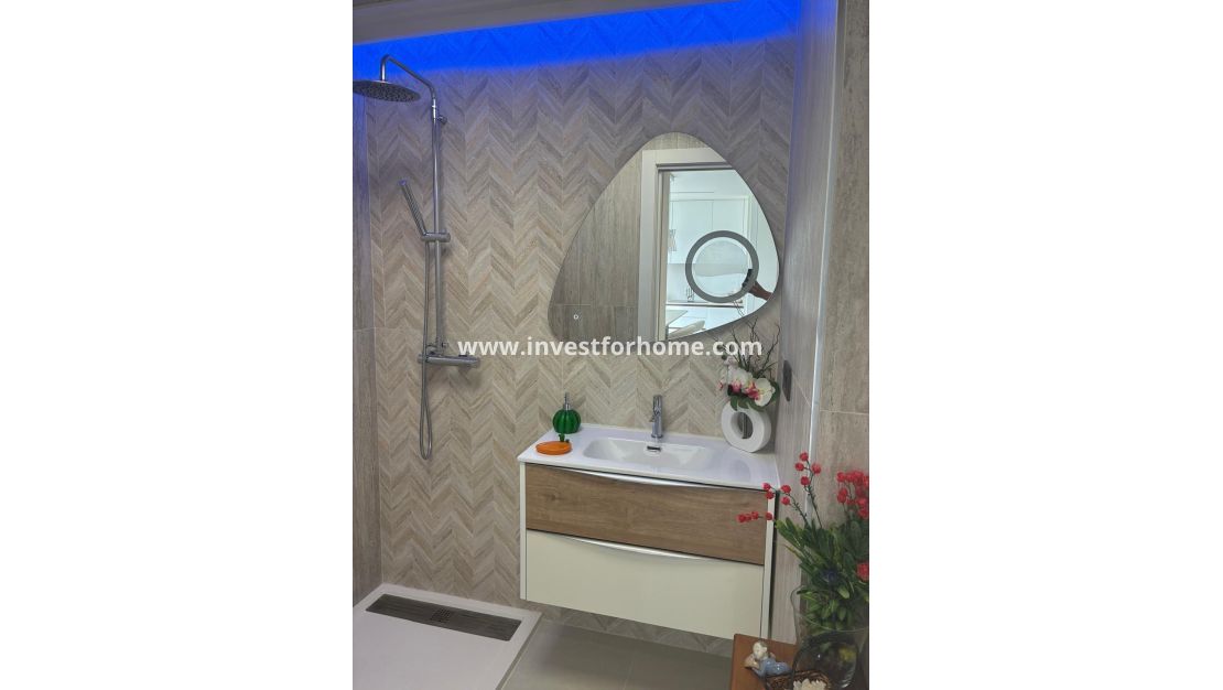 Reventa - Apartamento - Torrevieja - Los Balcones