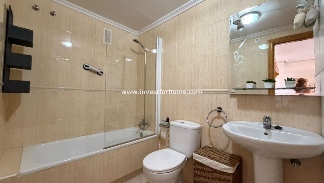 Reventa - Apartamento - Torrevieja - Los Europeos