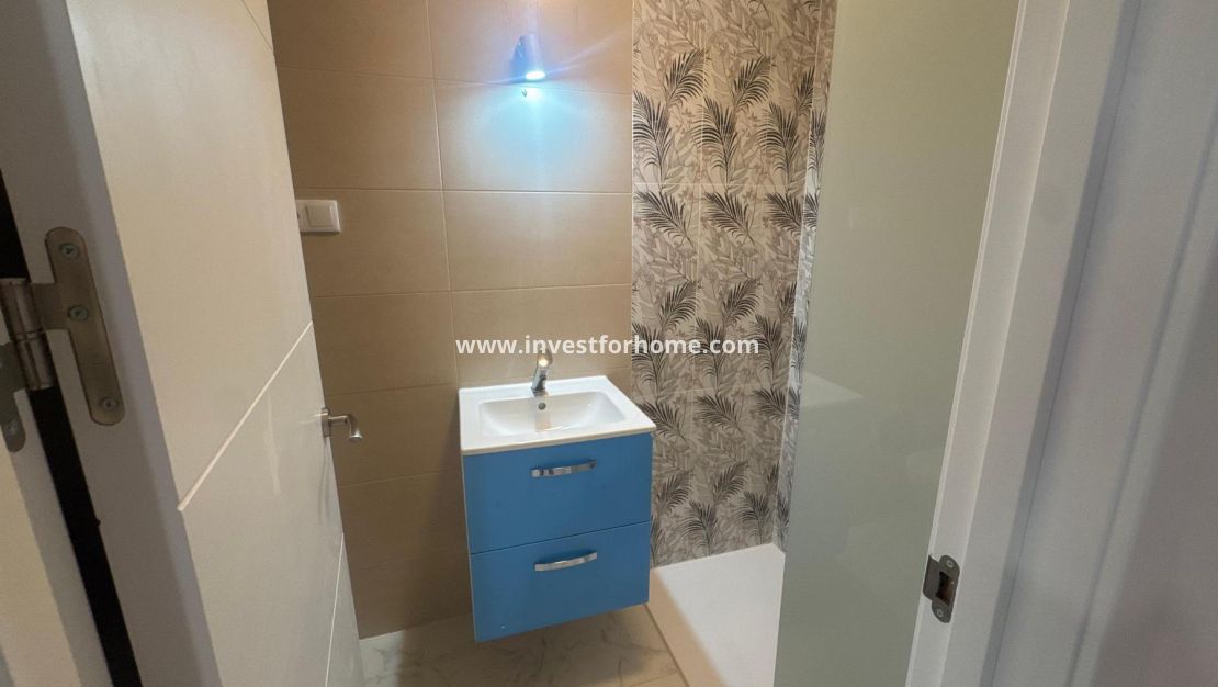 Reventa - Apartamento - Torrevieja - Muelle Pesquero