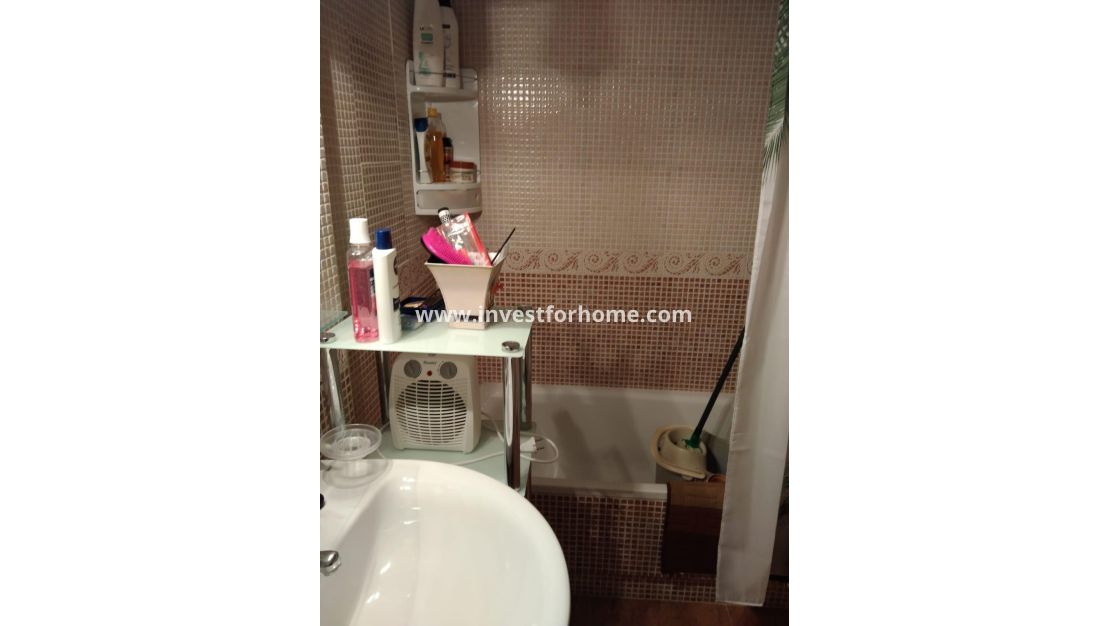 Reventa - Apartamento - Torrevieja - Parque Acuático - Sector 25