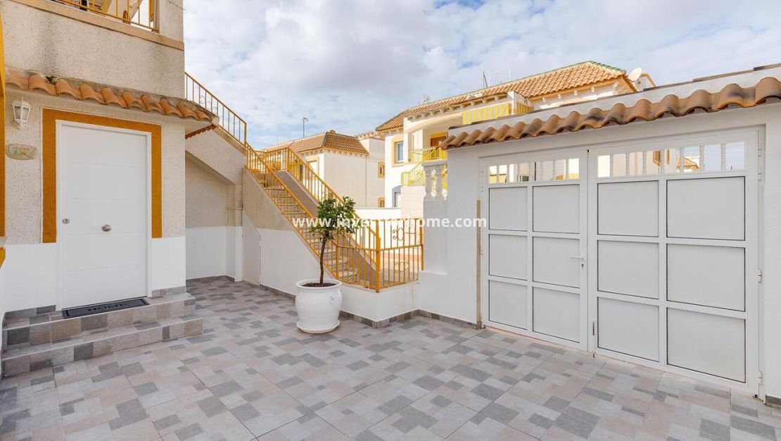 Reventa - Apartamento - Torrevieja - PARQUE DE LAS NACIONES