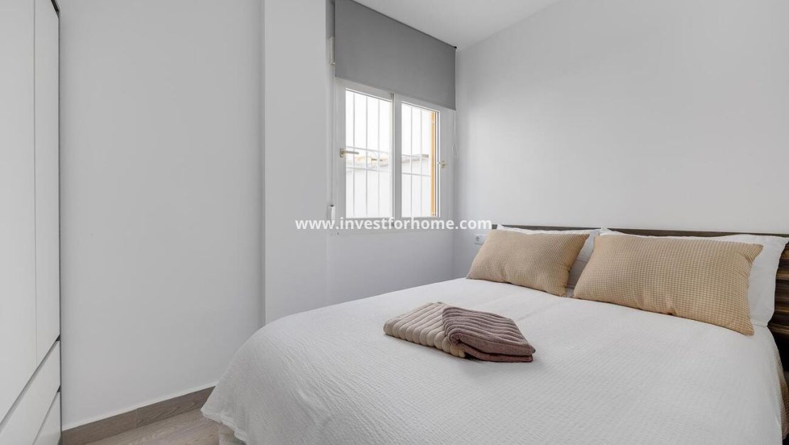 Reventa - Apartamento - Torrevieja - PARQUE DE LAS NACIONES