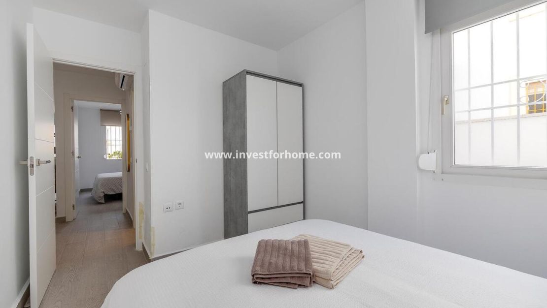 Reventa - Apartamento - Torrevieja - PARQUE DE LAS NACIONES