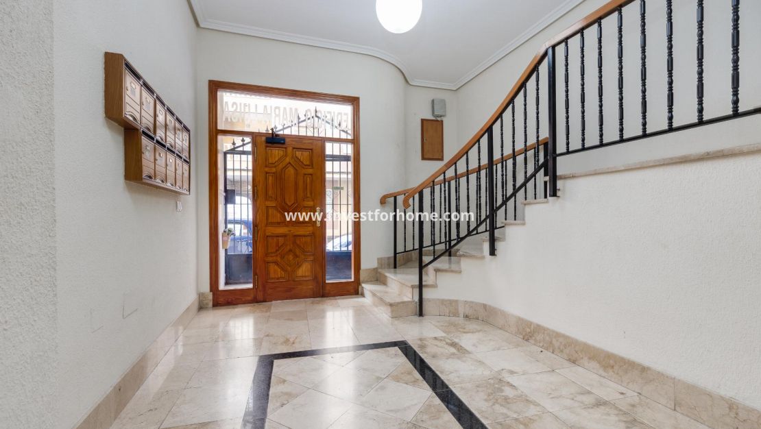 Reventa - Apartamento - Torrevieja - PARQUE DE LAS NACIONES