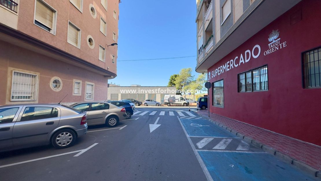 Reventa - Apartamento - Torrevieja - PARQUE DE LAS NACIONES