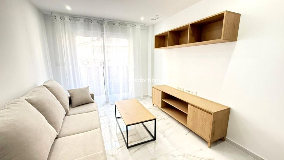 Reventa - Apartamento - Torrevieja - PARQUE DE LAS NACIONES