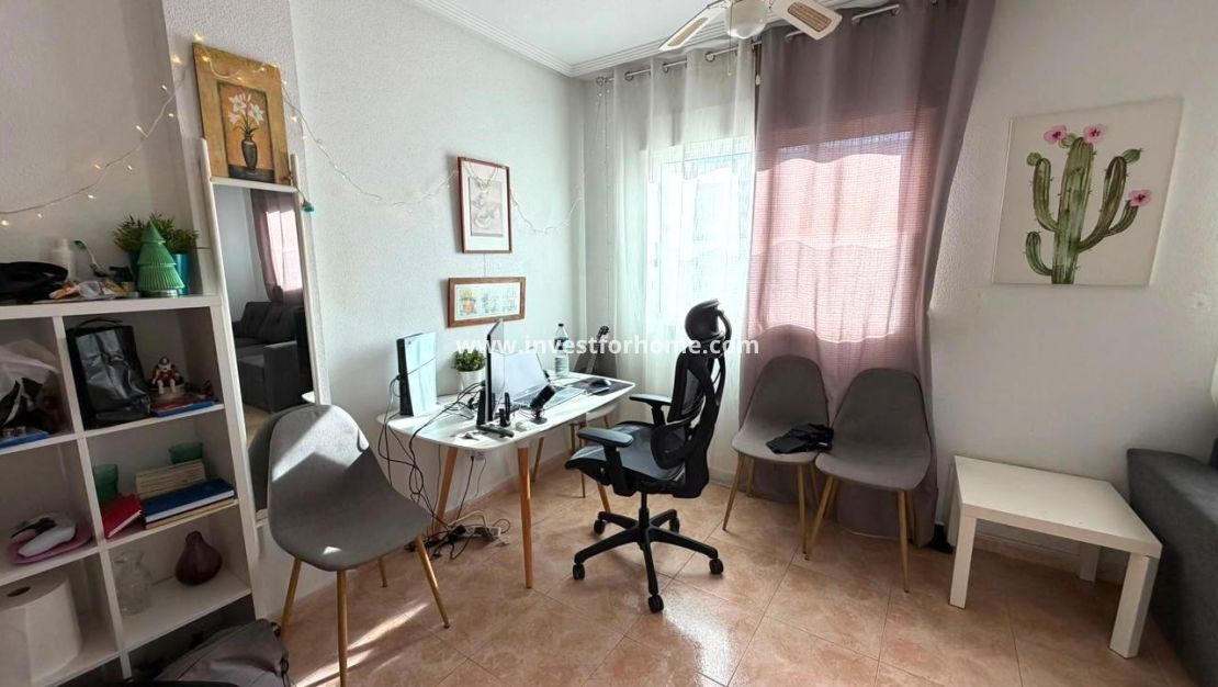 Reventa - Apartamento - Torrevieja - PARQUE DE LAS NACIONES