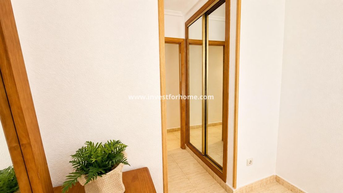 Reventa - Apartamento - Torrevieja - PARQUE DE LAS NACIONES