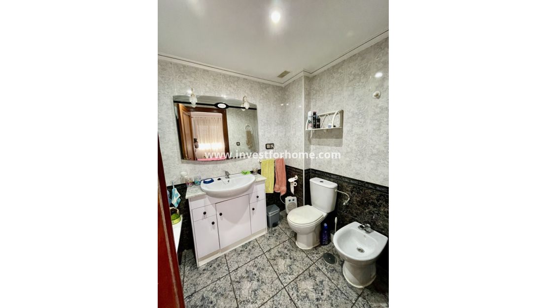 Reventa - Apartamento - Torrevieja - Playa de cura