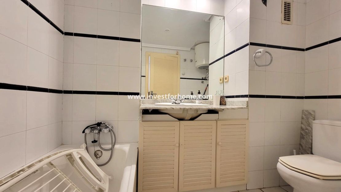 Reventa - Apartamento - Torrevieja - Playa De La Mata