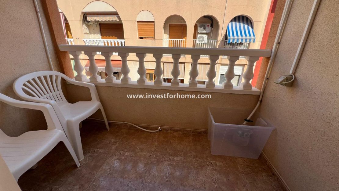 Reventa - Apartamento - Torrevieja - Playa de los Locos